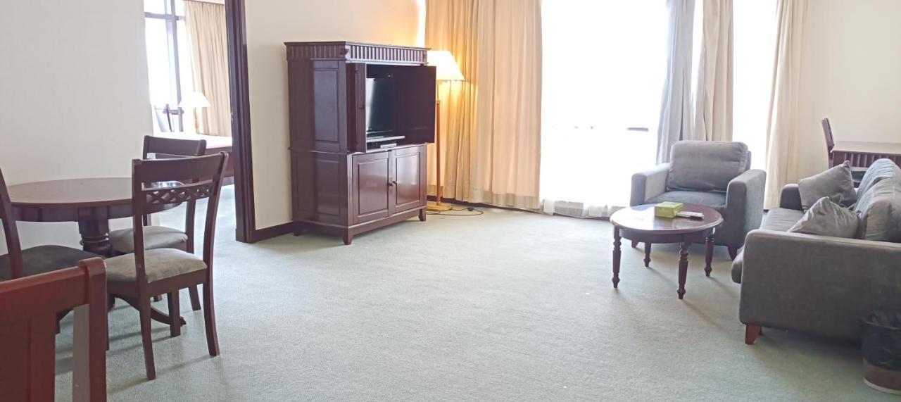 Plaza Apartment At Berjaya Times Square Kl Куала-Лумпур Екстер'єр фото