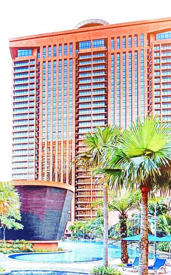 Plaza Apartment At Berjaya Times Square Kl Куала-Лумпур Екстер'єр фото