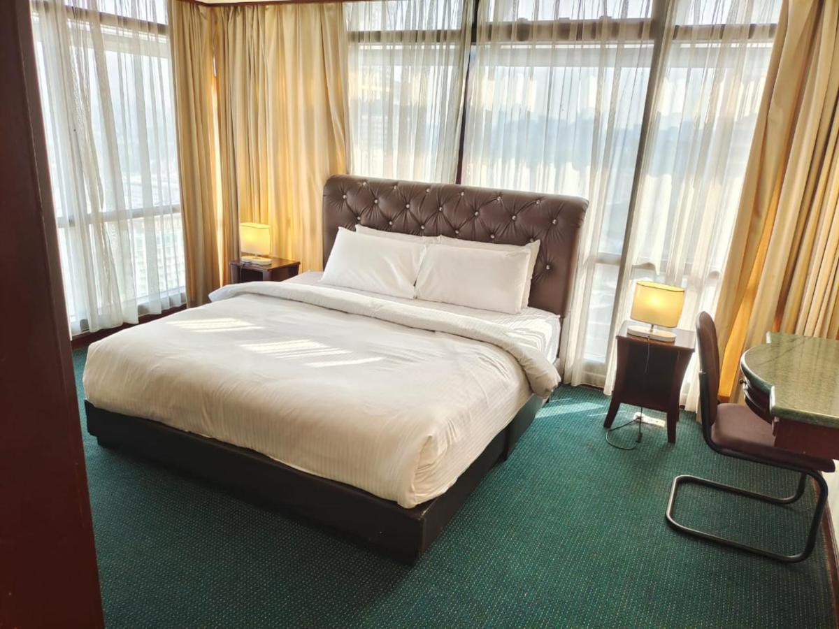 Plaza Apartment At Berjaya Times Square Kl Куала-Лумпур Екстер'єр фото
