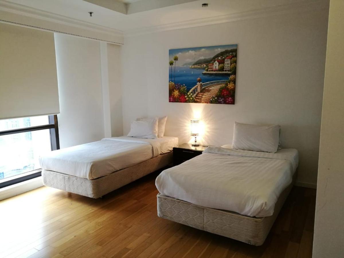 Plaza Apartment At Berjaya Times Square Kl Куала-Лумпур Екстер'єр фото