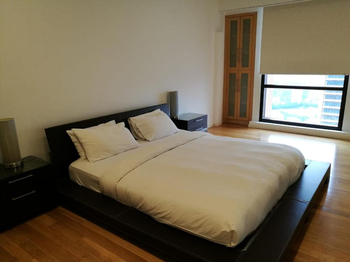 Plaza Apartment At Berjaya Times Square Kl Куала-Лумпур Екстер'єр фото