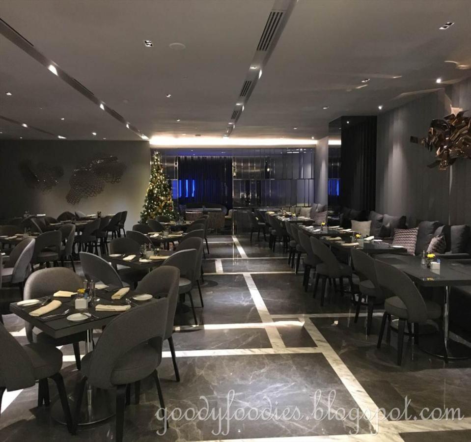 Plaza Apartment At Berjaya Times Square Kl Куала-Лумпур Екстер'єр фото